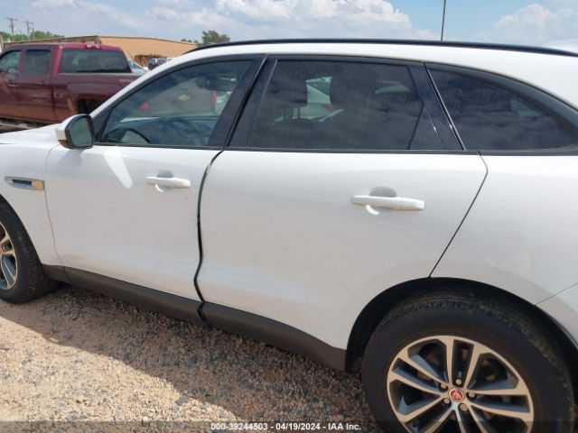SADCJ2FX0JA280674 Jaguar F-pace 25t Premium