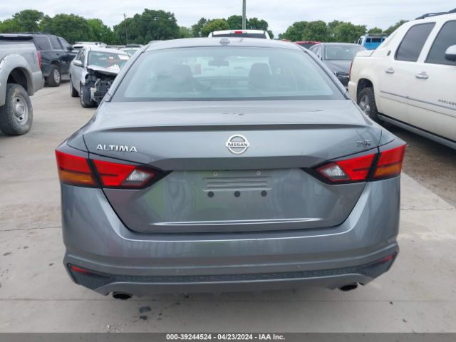1N4BL4CV9NN309089 Nissan Altima Sr Fwd
