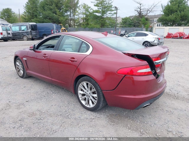 2013 JAGUAR XF SAJWA0E73D8S63007 Photo 2