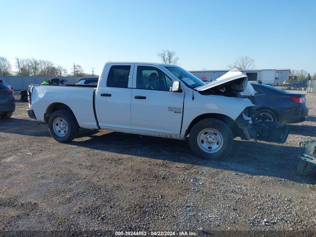 1C6RR6FG9KS609140 RAM 1500 Classic Tradesman Quad Cab 4x2 6'4 Box