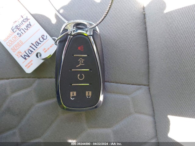 Chevrolet EQUINOX LT 2018 2GNAXSEV1J6133463 Image 11