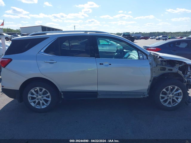 Chevrolet EQUINOX LT 2018 2GNAXSEV1J6133463 Image 14