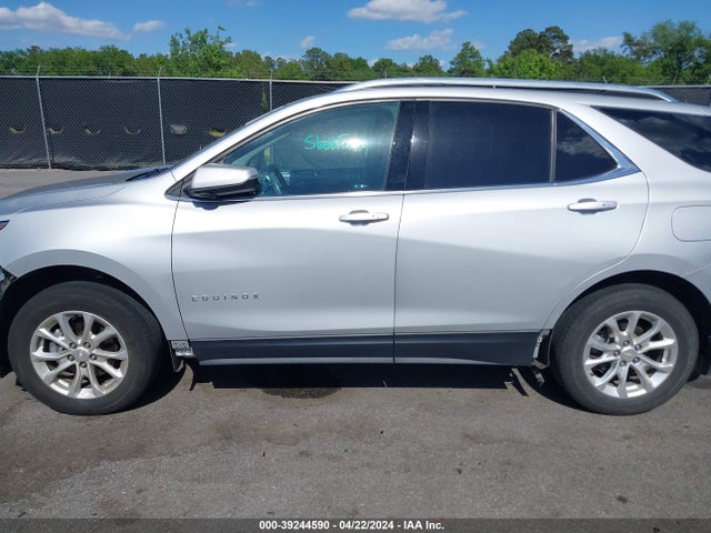 Chevrolet EQUINOX LT 2018 2GNAXSEV1J6133463 Image 15