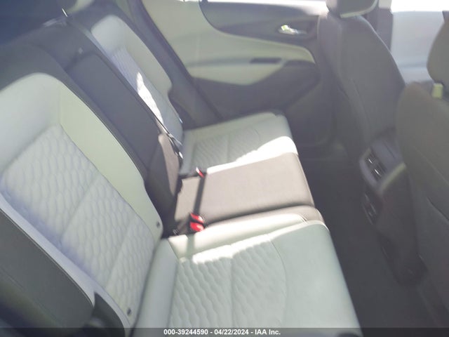 Chevrolet EQUINOX LT 2018 2GNAXSEV1J6133463 Image 8
