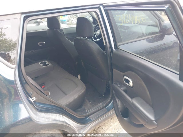 KIA SOUL + 2017 KNDJP3A58H7440840 Image 8