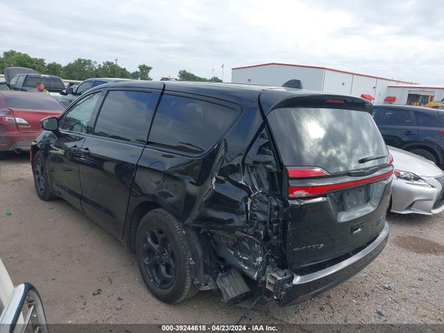 Chrysler Pacifica Hybrid Touring L 2022 2C4RC1L73NR173764 Image 3