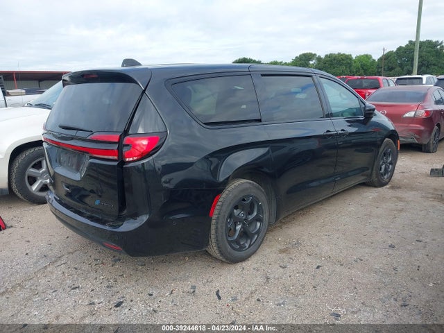 Chrysler Pacifica Hybrid Touring L 2022 2C4RC1L73NR173764 Image 4