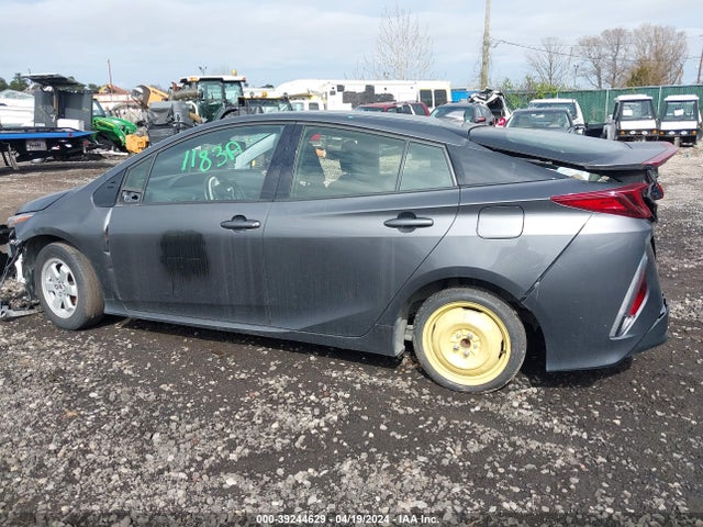 Toyota Prius Prime Plus 2018 JTDKARFP7J3081920 Image 13