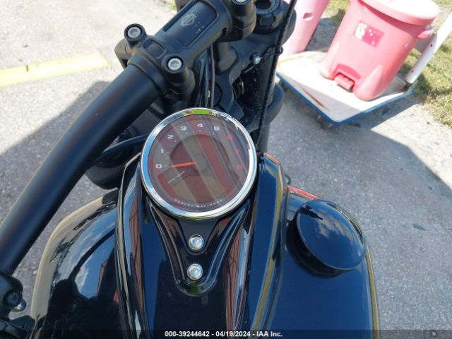 2022 HARLEY-DAVIDSON FXFBS 1HD1YLK11NB049917 Photo 6