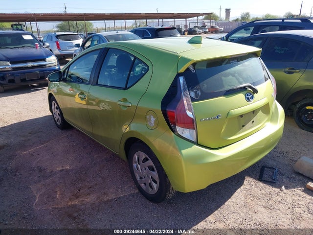 Toyota Prius C Two 2015 JTDKDTB39F1091665 Image 3