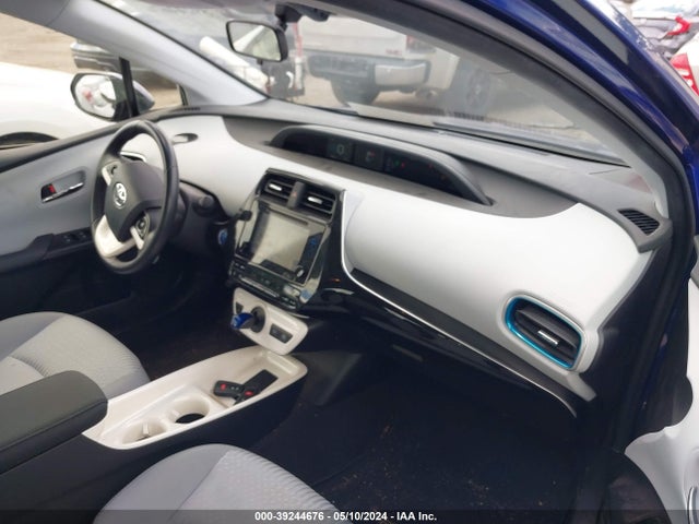 Toyota Prius Three 2016 JTDKARFU8G3514479 Image 5