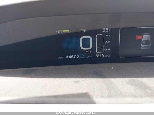 Toyota Prius Three 2016 JTDKARFU8G3514479 Image 7