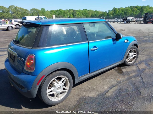 2009 MINI COOPER S WMWMF73519TT98523 Photo 3