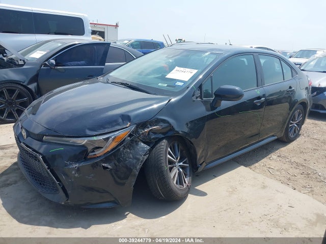 Toyota COROLLA LE 2020 5YFEPRAE7LP077278 Image 2