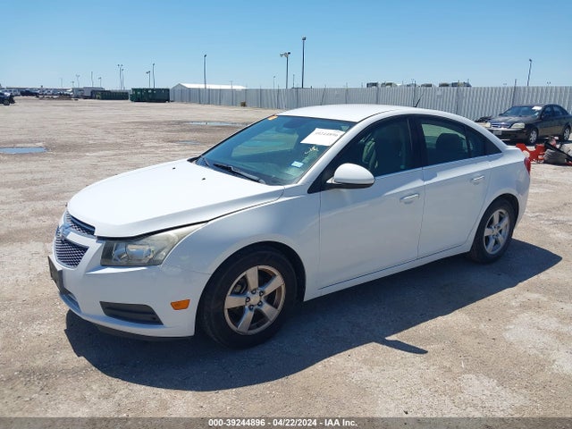 Chevrolet Cruze 1lt Auto 2014 1G1PC5SB9E7380691 Image 2