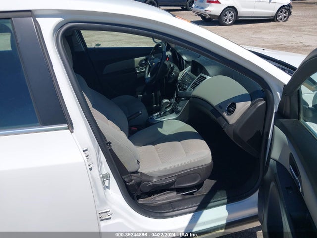 Chevrolet Cruze 1lt Auto 2014 1G1PC5SB9E7380691 Image 5