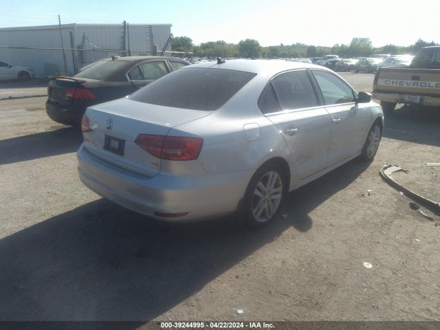 3VWL07AJ3FM408573 Volkswagen Jetta 1.8t Sel