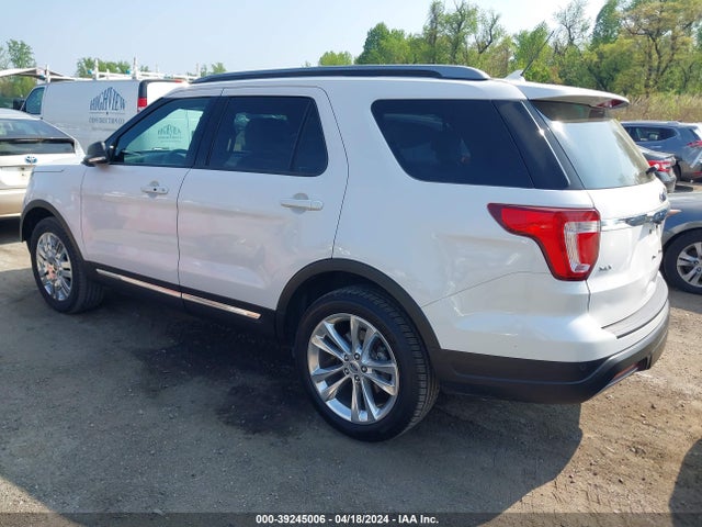 Ford EXPLORER XLT 2019 1FM5K8D87KGB03615 Image 3