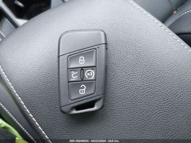 3VV8B7AXXNM063128 Volkswagen Tiguan 2.0t Se R-line Black