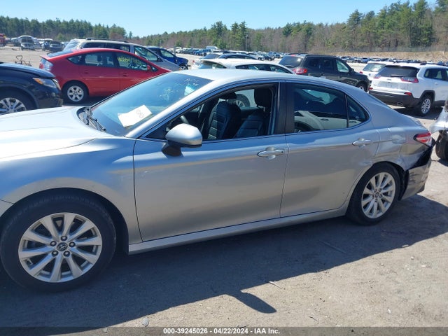 Toyota CAMRY LE 2020 4T1C11AK3LU343877 Image 14
