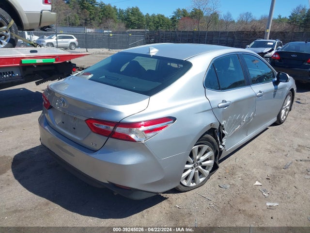 Toyota CAMRY LE 2020 4T1C11AK3LU343877 Image 4