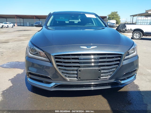 Genesis G80 3.8 2018 KMHGN4JEXJU243760 Image 12