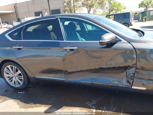 Genesis G80 3.8 2018 KMHGN4JEXJU243760 Image 13