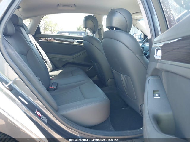 Genesis G80 3.8 2018 KMHGN4JEXJU243760 Image 8
