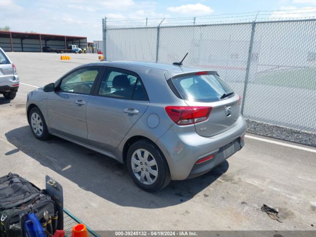 3KPA25AD9ME420821 KIA Rio 5-door S