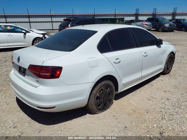 3VW267AJ0GM222033 Volkswagen Jetta 1.4t S