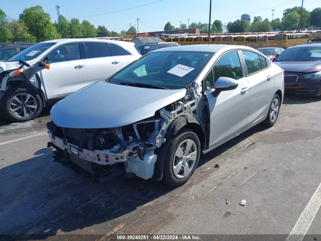 Chevrolet Cruze Ls Auto 2017 1G1BC5SM3H7121789 Image 2