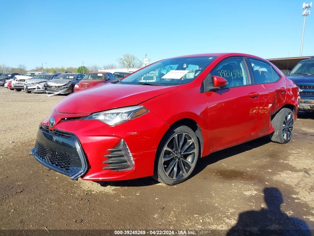 Toyota COROLLA SE 2018 2T1BURHE1JC036837 Image 2
