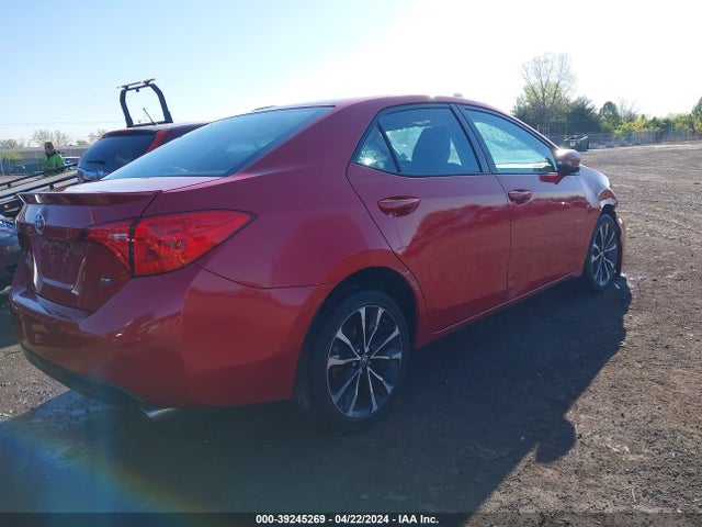Toyota COROLLA SE 2018 2T1BURHE1JC036837 Image 4