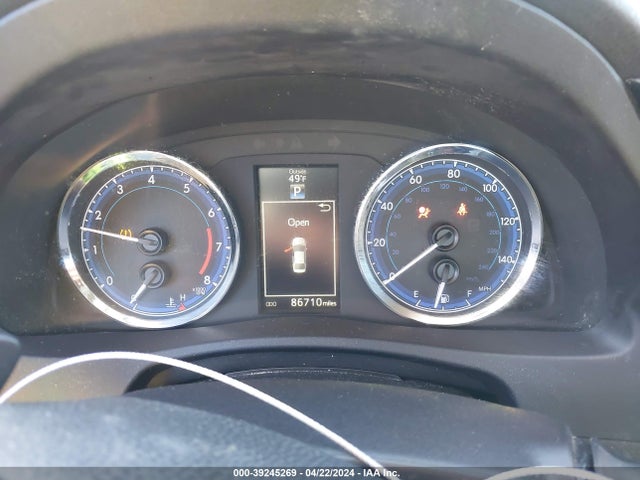 Toyota COROLLA SE 2018 2T1BURHE1JC036837 Image 7