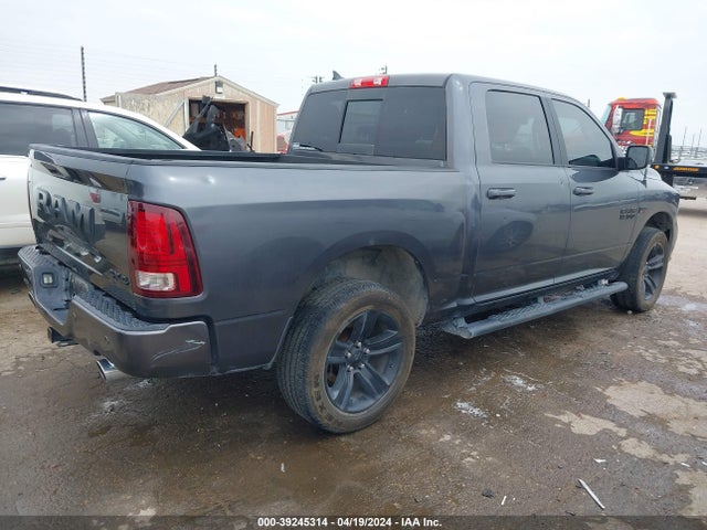 RAM 1500 Night  4x4 5'7 Box 2017 1C6RR7MT2HS796560 Image 4