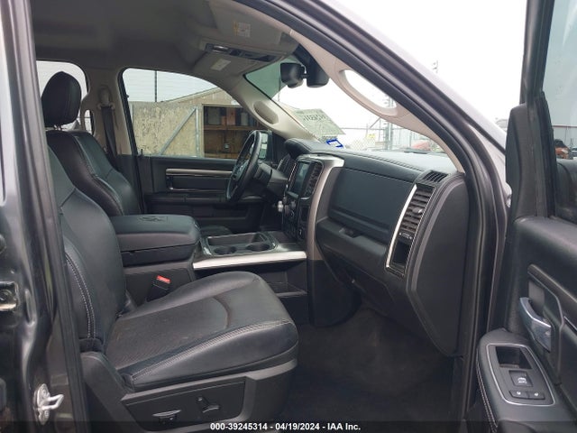 RAM 1500 Night  4x4 5'7 Box 2017 1C6RR7MT2HS796560 Image 5