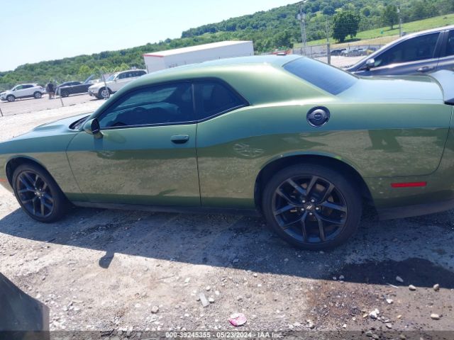 2C3CDZAG9NH117780 Dodge Challenger Sxt