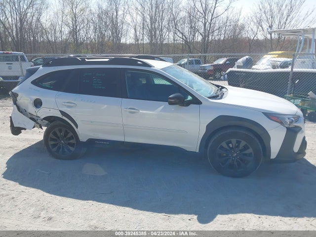 Subaru Outback Onyx Edition 2023 4S4BTAJC6P3106682 Image 13