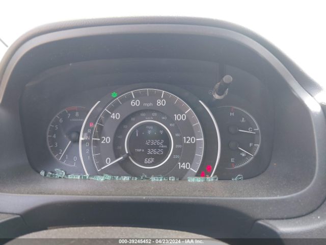 5J6RM4H55EL028928 Honda CR-V EX