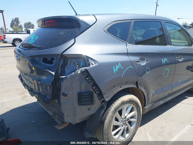 Hyundai TUCSON SE 2018 KM8J23A4XJU811053 Image 20