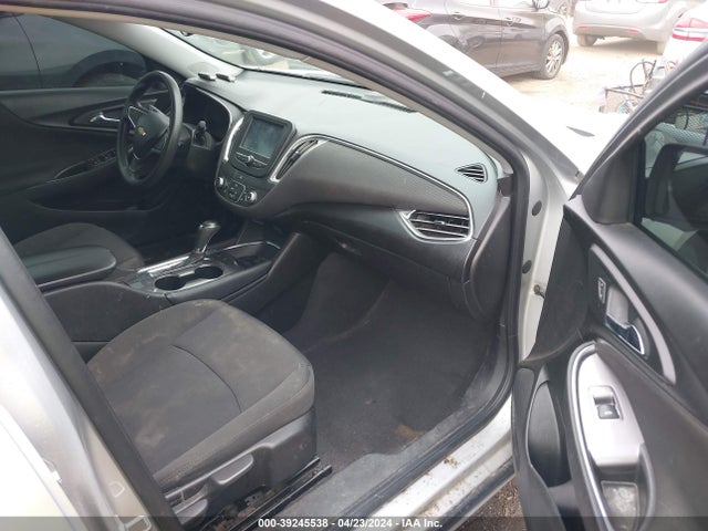 Chevrolet MALIBU LT 2018 1G1ZD5ST0JF236042 Image 5