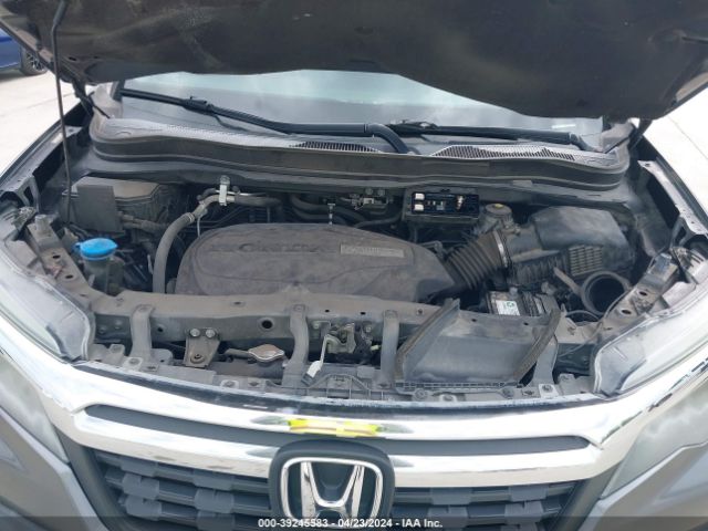 5FPYK2F49HB008203 Honda Ridgeline Rts