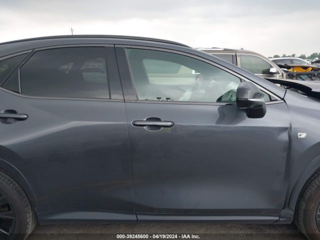 2T2KGCEZ0RC044849 Lexus Nx 350 F Sport Handling