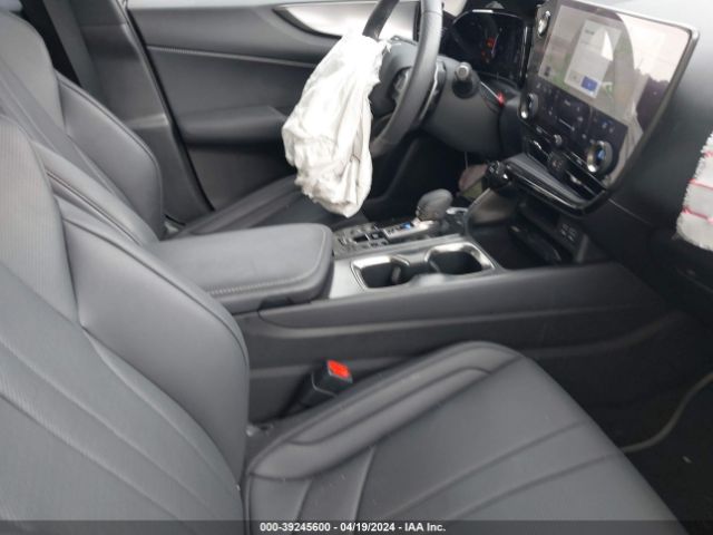 2T2KGCEZ0RC044849 Lexus Nx 350 F Sport Handling