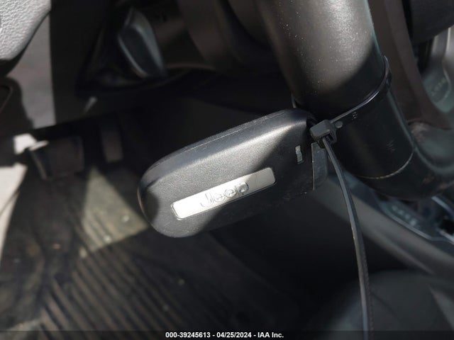 1C4PJMDXXKD409824 Jeep Cherokee Limited 4x4