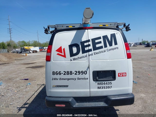 Chevrolet Express 2500 Work Van 2019 1GCWGAFP4K1273942 Image 16
