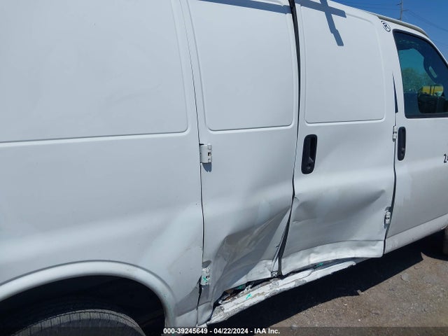 Chevrolet Express 2500 Work Van 2019 1GCWGAFP4K1273942 Image 6