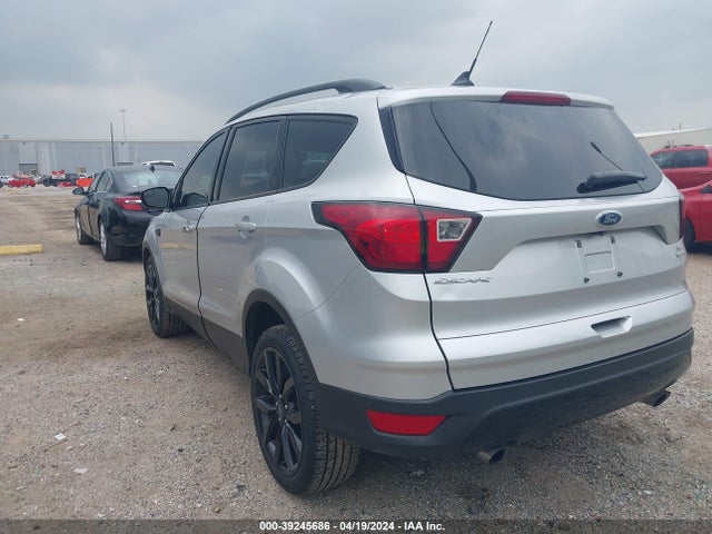 Ford ESCAPE SE 2019 1FMCU0GD0KUB10032 Image 3
