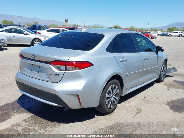 Toyota Corolla Hybrid Le 2022 JTDEAMDE6NJ048720 Image 4