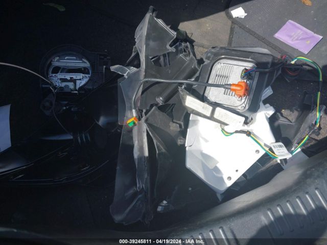 1FA6P8AM6H5280484 Ford Mustang V6